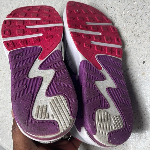 Nike Air size 4 - Picture 6 of 7